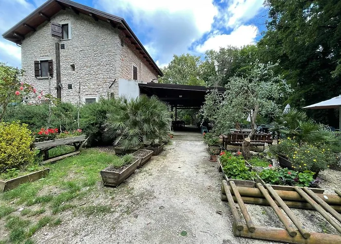 Rifugio Sfilzi - Foresta Umbra